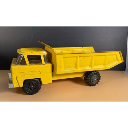 Marx 17" Dump Truck Large Pressed Steel Style Toy Truck Construction Collectible