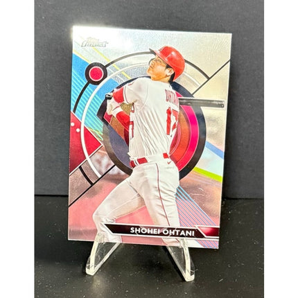 23 Topps Finest #17 Shohei Ohtani Los Angeles Angels Baseball Card