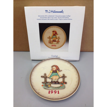 1991 Hummel Annual Plate 7.5" #287 Goebel Germany 21st Edition Bas-Relief w/ Box