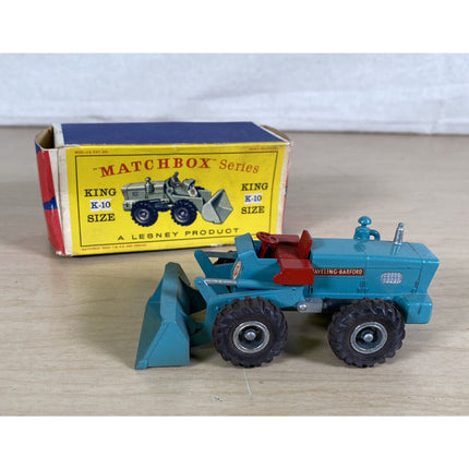 Vintage 1960s Matchbox Lesney K-10 Aveling-Barford Tractor-Shovel w/ Box