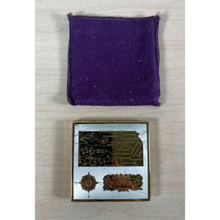 Wadsworth “Kansas” Ladies Compact – 3" Vintage Makeup Powder Case