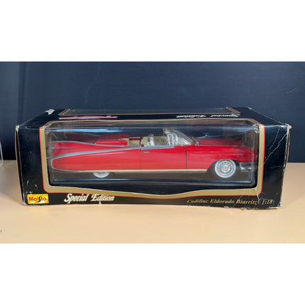 Maisto 1959 Cadillac Eldorado Biarritz 1:18 Diecast Model Car OB 12"