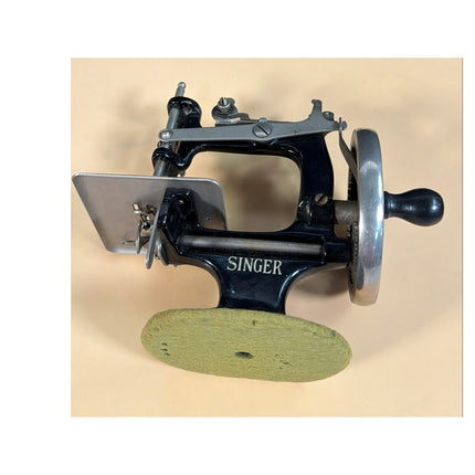Singer Toy Sewing Machine 7.5" Vintage Child's Sewing Machine Collectible