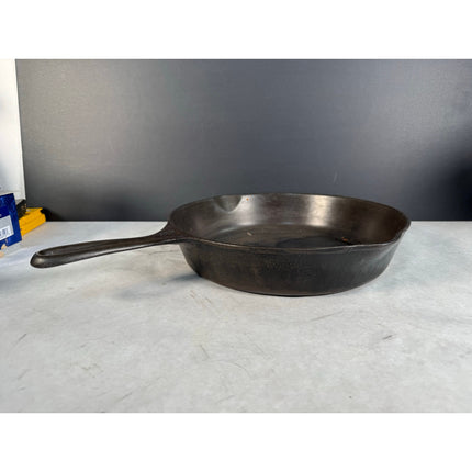 Vintage Wagner Ware Sidney -0- 1058 #8 Cast Iron Skillet Frying Pan