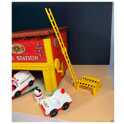 Fisher-Price Fire Station Complete with Original Box Vintage Play Family Toy