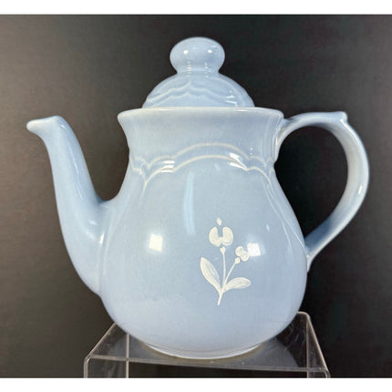 Pfaltzgraff Blue Bouquet Teapot with Lid 48 oz #490 – 8 1/2" Beverage Server