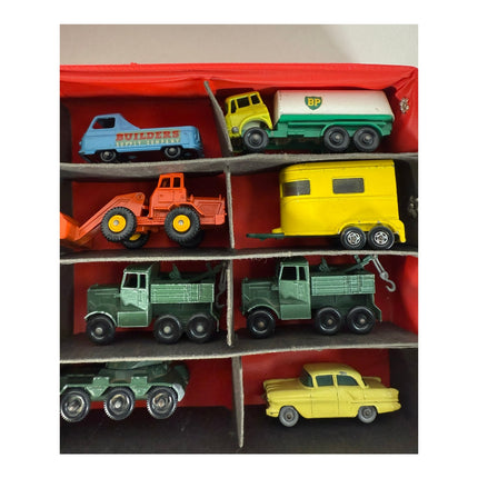 Vintage Mattel Miniature Cars Carry Case w/ 42 Matchbox Diecast Cars Toy Lot