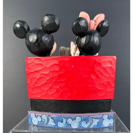 Disney Showcase “Love Comes in Many Flavors” #S4059751 Figurine – No Box