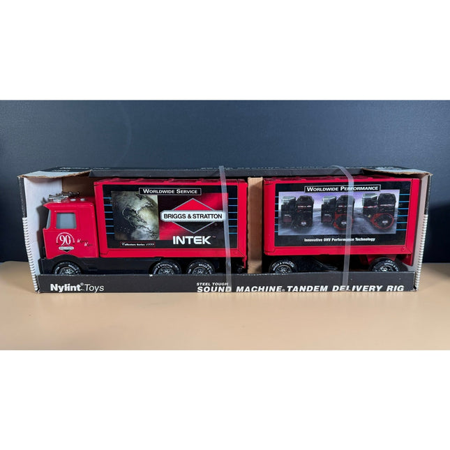 Nylint Toys Briggs & Stratton Tractor Trailer 9186-Z Sealed Vintage Toy Truck