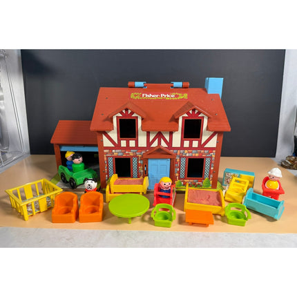 Fisher Price Little People House #952 Complete 18 Pieces OB