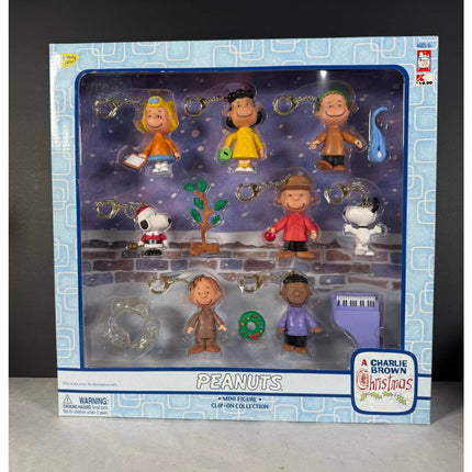 Peanuts A Charlie Brown Christmas Mini Figure Clip-On Keychain Collection NISB