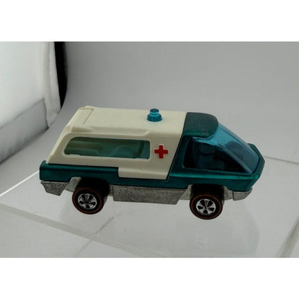 Hot Wheels Redline Heavyweights Ambulance 1970-72 Green HK Original Owner