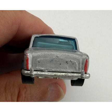 Hot Wheels Redline Rolls Royce Silver Shadow 1969 HK Gray Enamel Diecast