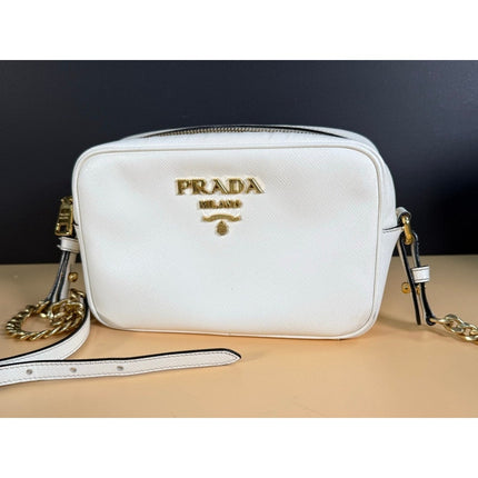 Prada White Vitello Crossbody Camera Bag IBH149 w/ Dust Bag MSRP $1500