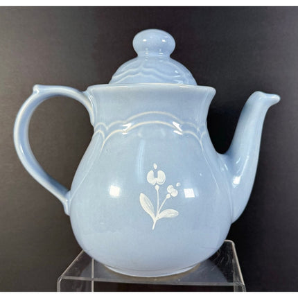 Pfaltzgraff Blue Bouquet Teapot with Lid 48 oz #490 – 8 1/2" Beverage Server