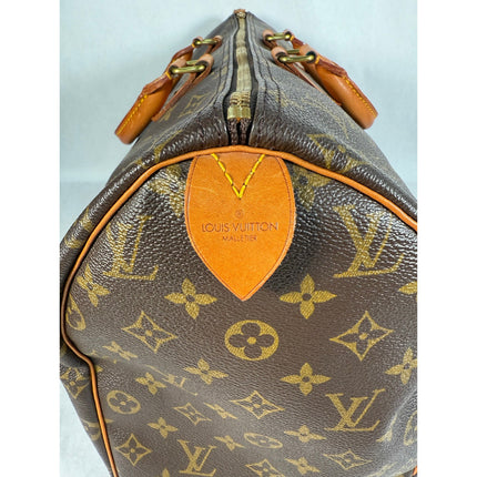 Louis Vuitton Speedy 40 Monogram Canvas Shoulder Bag Authentic MSRP $1600