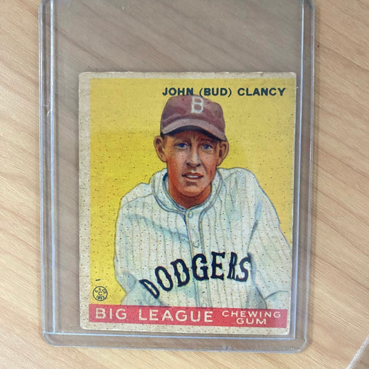 1933 #32 Goudey Big League John (Bud) Clancy Baseball Card