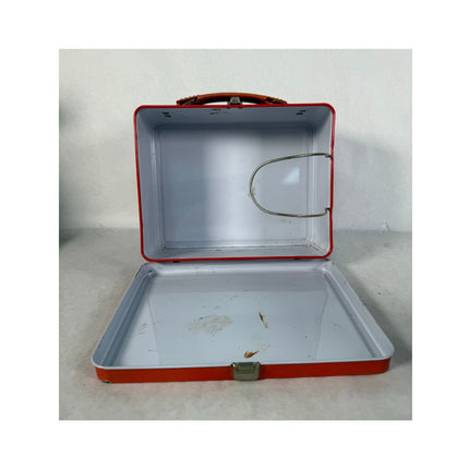 The Year Without a Santa Claus NECA Vintage Style Collectible Lunchbox & Thermos