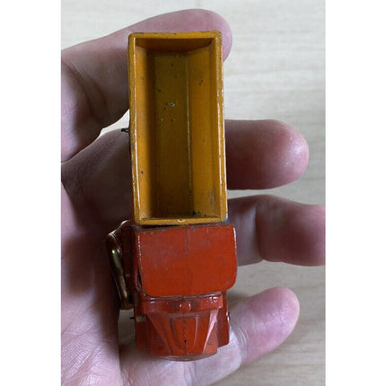 Tootsietoy 1930’s Dump Truck – Vintage 3 1/4" Diecast Toy Vehicle