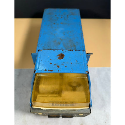 Tonka Tow Hoist Ramp Blue Truck 17.75" Vintage Pressed Steel Toy Truck