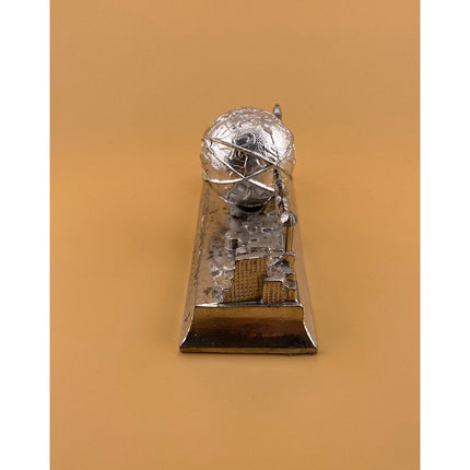 Vintage 1964-65 World’s Fair Unisphere Paperweight Japan