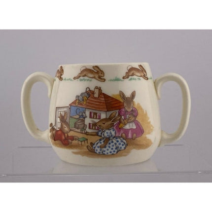 Royal Doulton England Bunnykins Child’s Mug – Double Handled – Doll House Scene