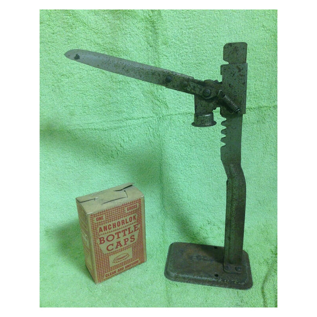 Vintage Anchorlok Bottle Capper w/ Full Box of Bottle Caps