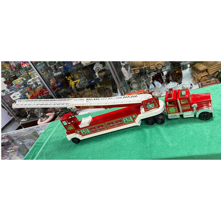 Tonka No. 1 Hook and Ladder Fire Truck 33" Vintage 1970s 1980s Toy Truck