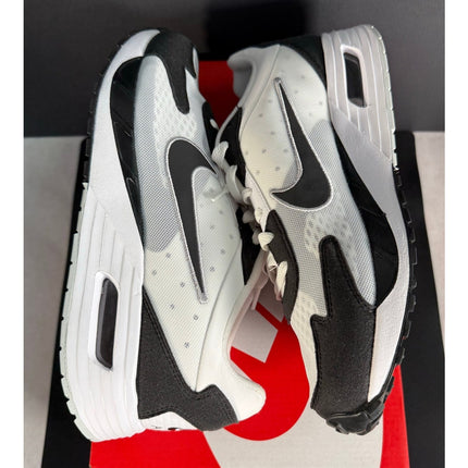 Nike Air Max Solo FN0784-101 White Black W10 M8.5 NIB w/ Entrupy COA