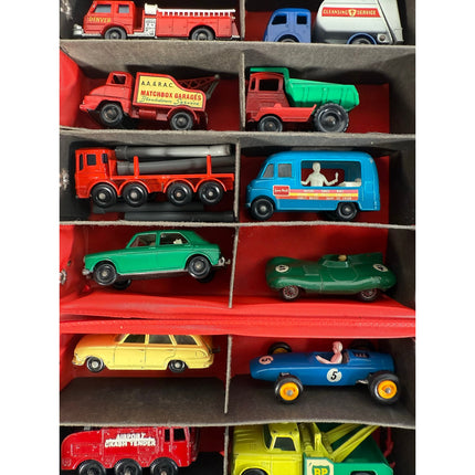 Vintage Mattel Miniature Cars Carry Case w/ 42 Matchbox Diecast Cars Toy Lot