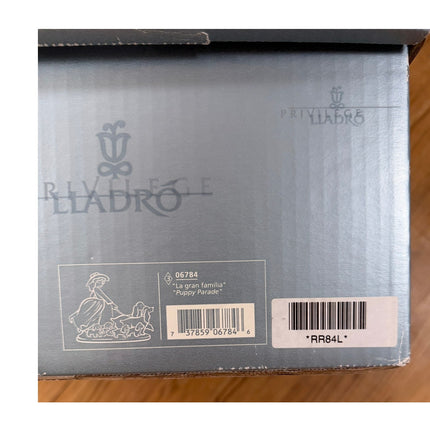 Lladro Privilege Puppy Parade #6784 Porcelain Figurine with Box