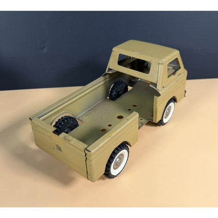 Structo Truck Camper Toy Diecast Metal 10.5" Camper Trailer