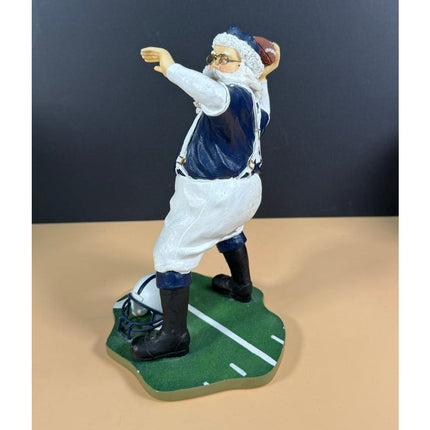 Penn State 1998 Game Day Santa Throwing Football Collegiate Collectable Figurine
