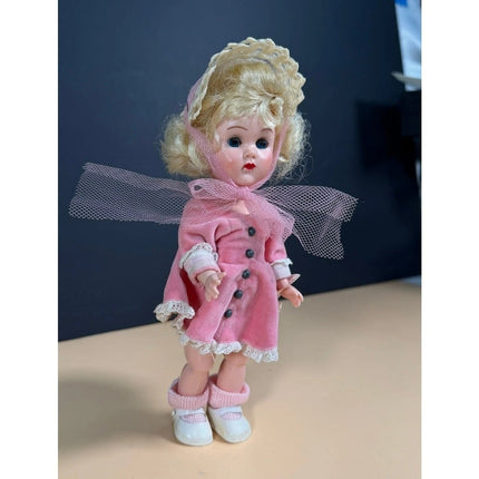 1957 Vogue Ginny Doll Bent Knee Walking BKW #7060 Original Box OB 8" Vintage
