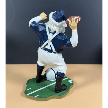 Penn State 1998 Game Day Santa Throwing Football Collegiate Collectable Figurine