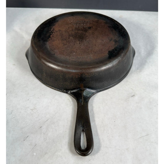 Vintage Wagner Ware Sidney -0- 1058 #8 Cast Iron Skillet Frying Pan