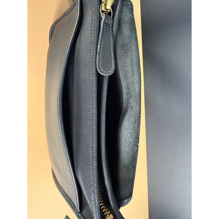 Vintage Coach Patricia’s Legacy #9951 Black Leather Crossbody Handbag
