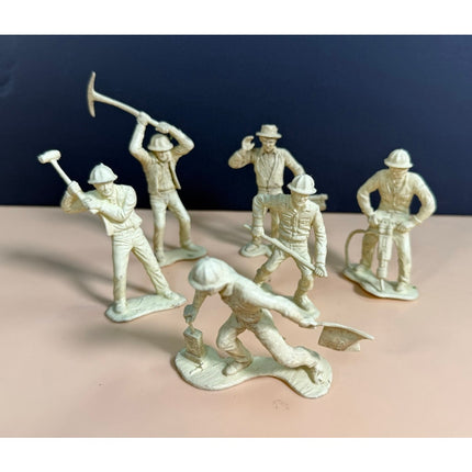 Marx 3" Plastic Construction Workers Group of 6 Vintage Toy Figures