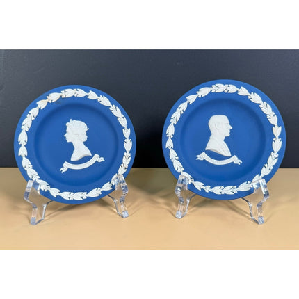 Wedgwood Jasper Royal Blue Queen and Duke of Edinburgh Plates 4.75" Pair