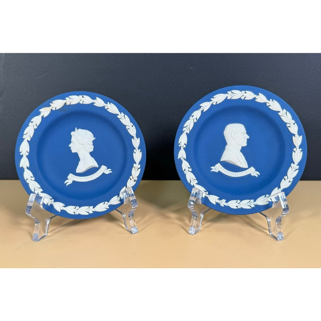 Wedgwood Jasper Royal Blue Queen and Duke of Edinburgh Plates 4.75" Pair