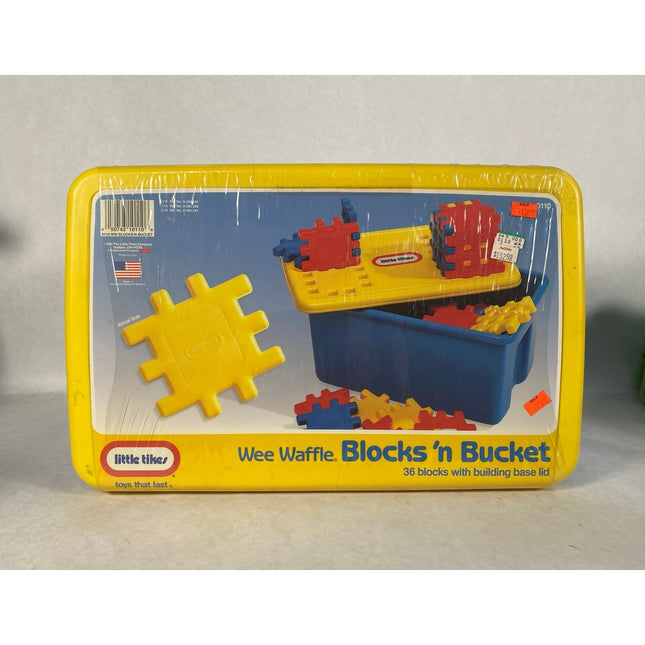 Little Tikes 1991 Wee Waffle Blocks 'n Bucket, 36 Blocks w/ Building Base Lid – Sealed