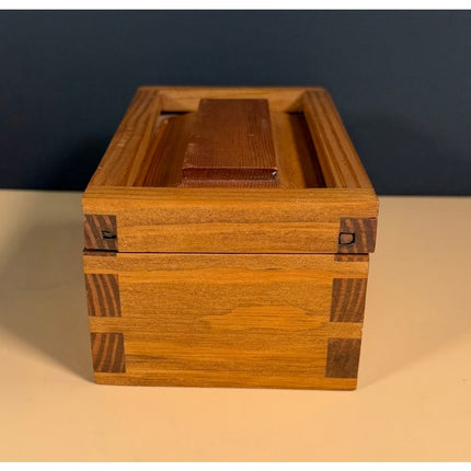 Handcrafted Wooden Curio Jewelry Box by Alan A. Rubin 7" Keepsake Box