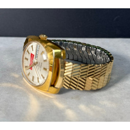 Budweiser Helbros 21 Jewel Self Winding Wristwatch — Running!