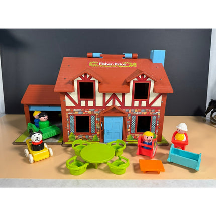 Fisher Price Little People House #952 Complete 18 Pieces OB