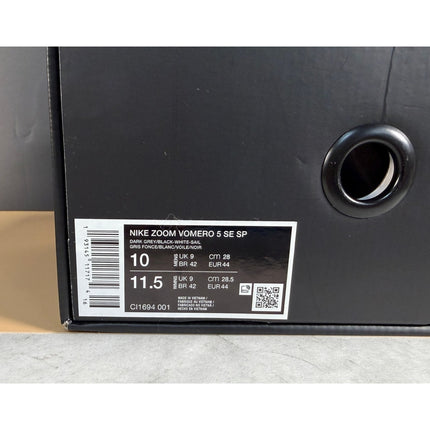 Nike Zoom Vomero 5 SE SP CI1694-001 Men’s Size 10 NIB Sneakers