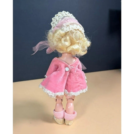 1957 Vogue Ginny Doll Bent Knee Walking BKW #7060 Original Box OB 8" Vintage