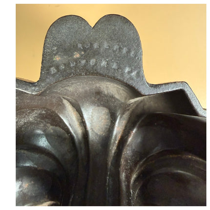 J.C. Roberts Bedford PA Cast Iron Bundt Cake Pan 11.5" Vintage Mold