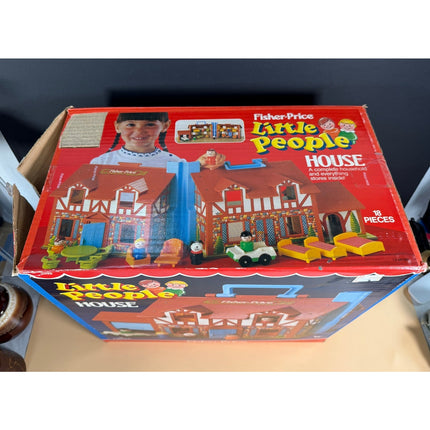 Fisher Price Little People House #952 Complete 18 Pieces OB