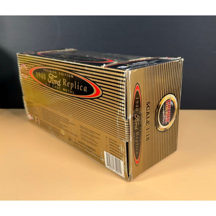 Golden Wheel 1940 Ford Pepsi-Cola Truck 1:18 Scale Diecast Replica OB