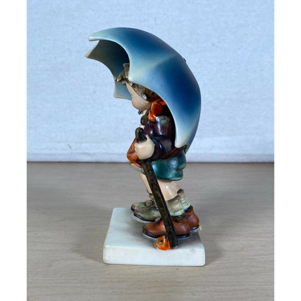 Hummel Goebel Stormy Weather #71 TMK4 Figurine – Boy & Girl Under Umbrella 6”